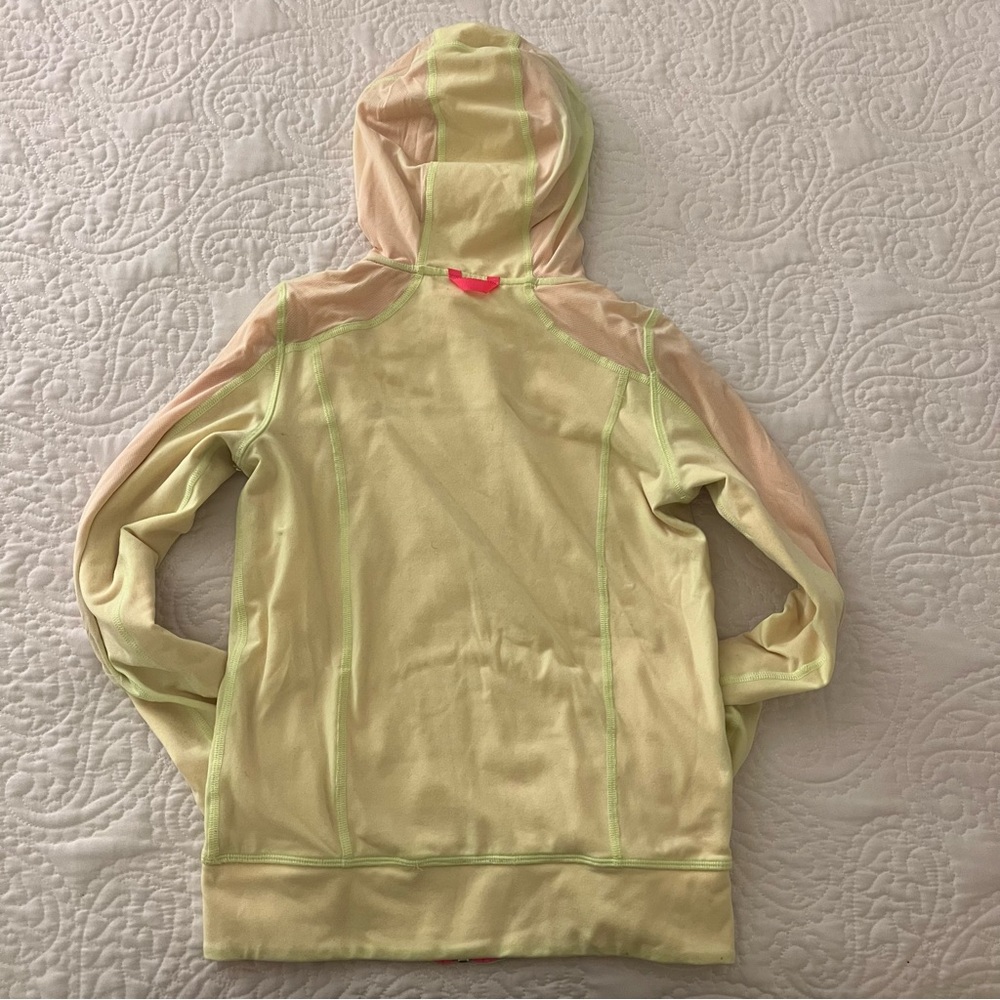 Ivivva reversible jacket 🙌🏻✨ - Picture 10 of 13